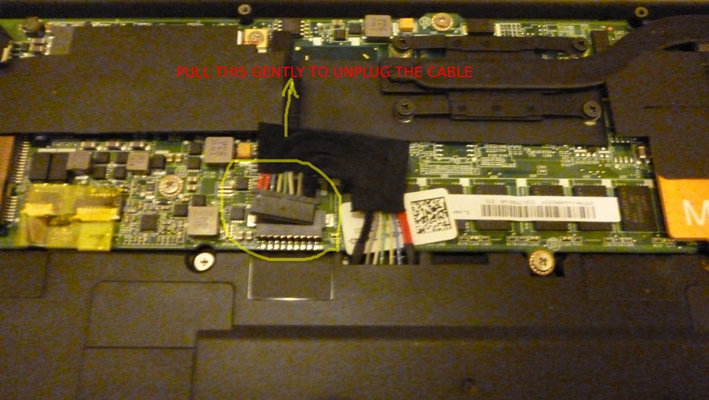 what screws to take off to see if charger plug works on dell inspiron s